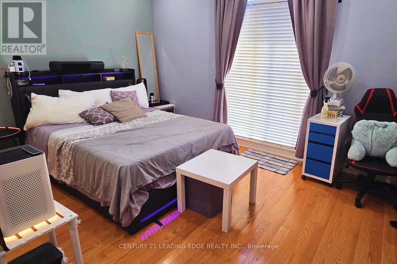 206A MERTON STREET - 28