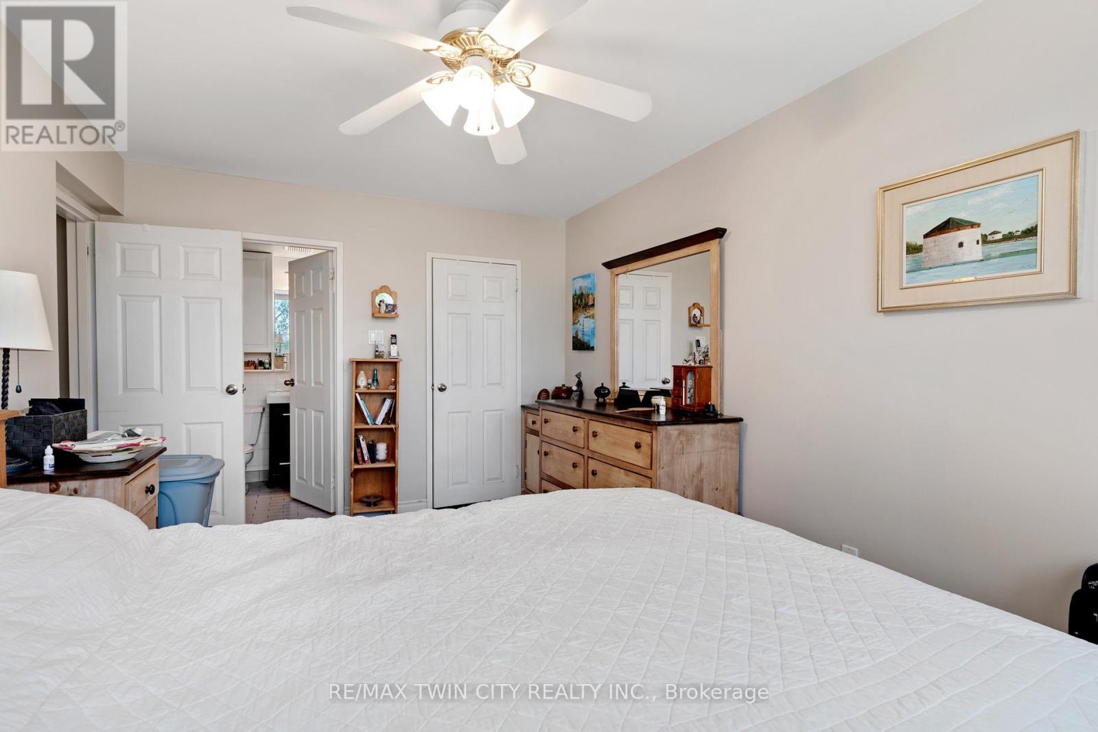 #306 24 MIDLAND DRIVE - 19