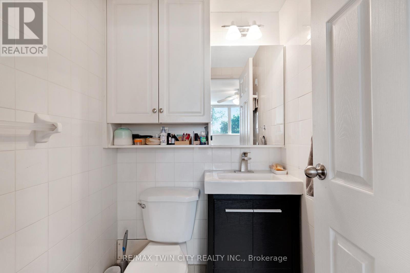 #306 24 MIDLAND DRIVE - 20