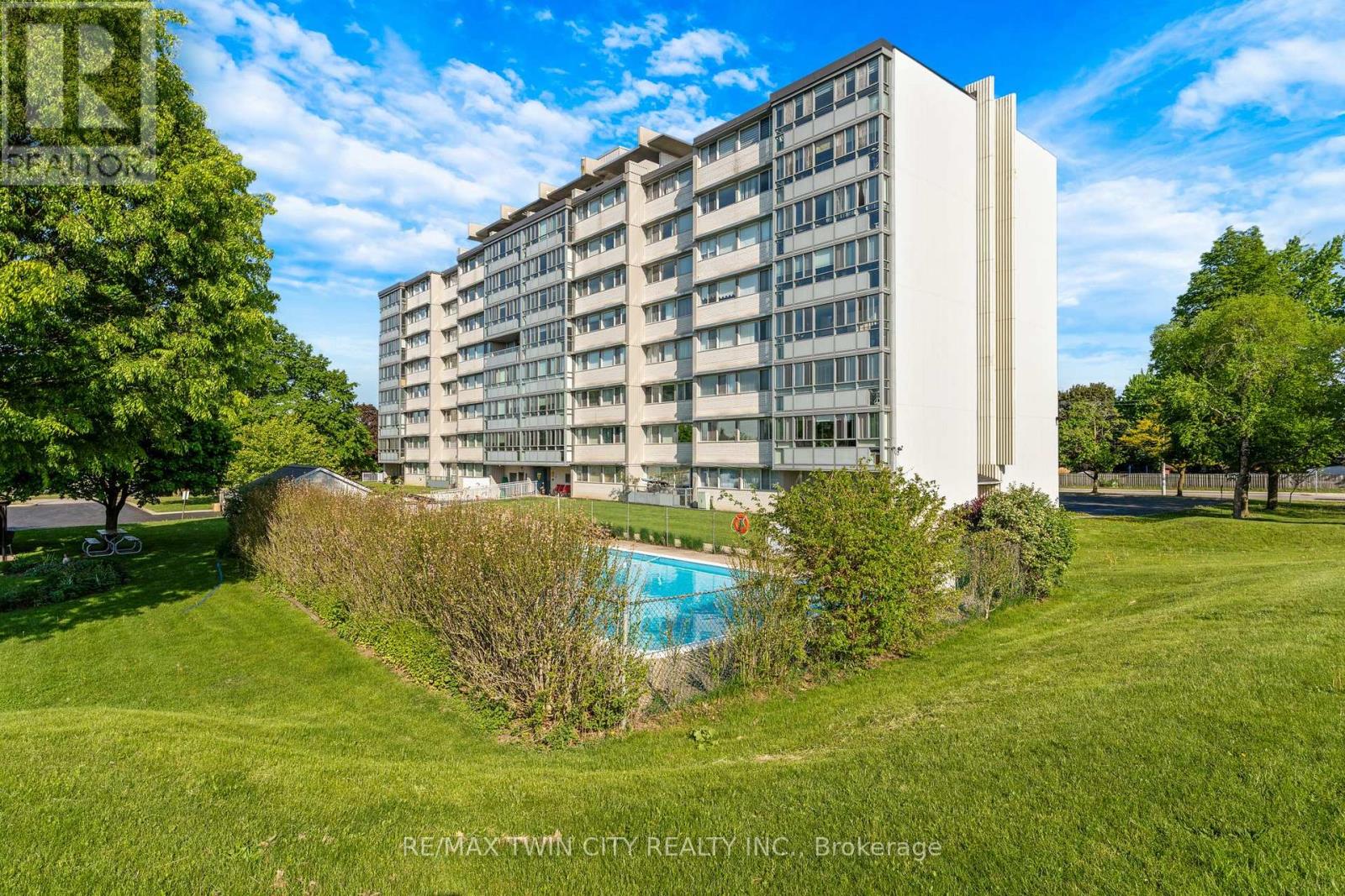 #306 24 MIDLAND DRIVE - 24