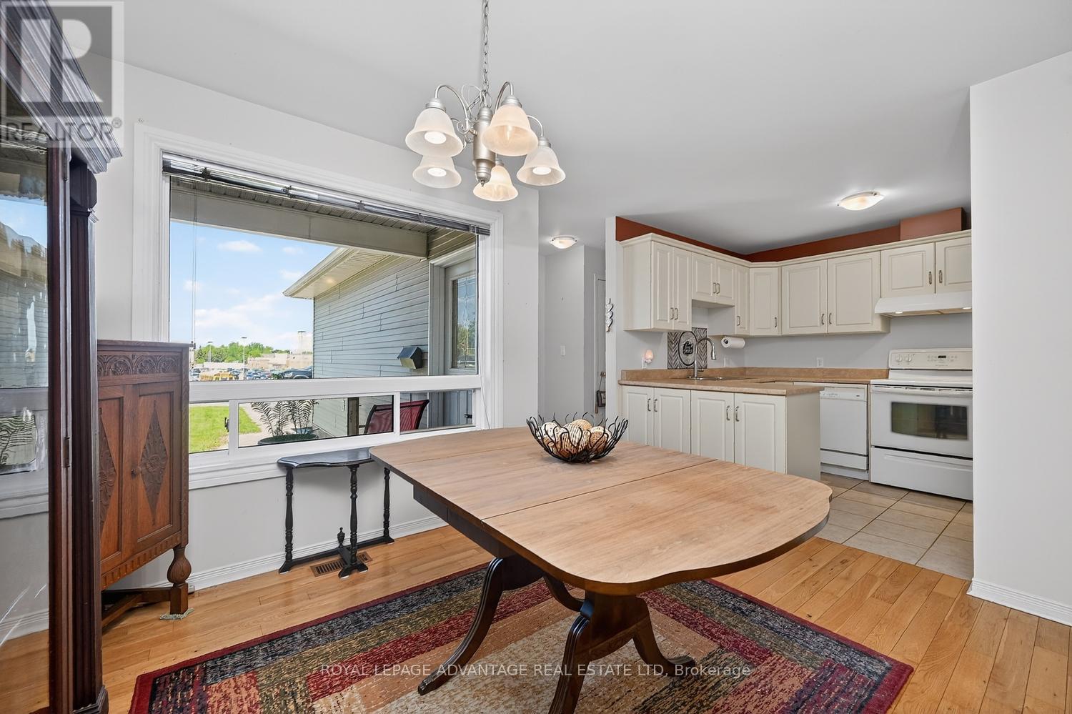 61 VAN HORNE AVENUE - 14