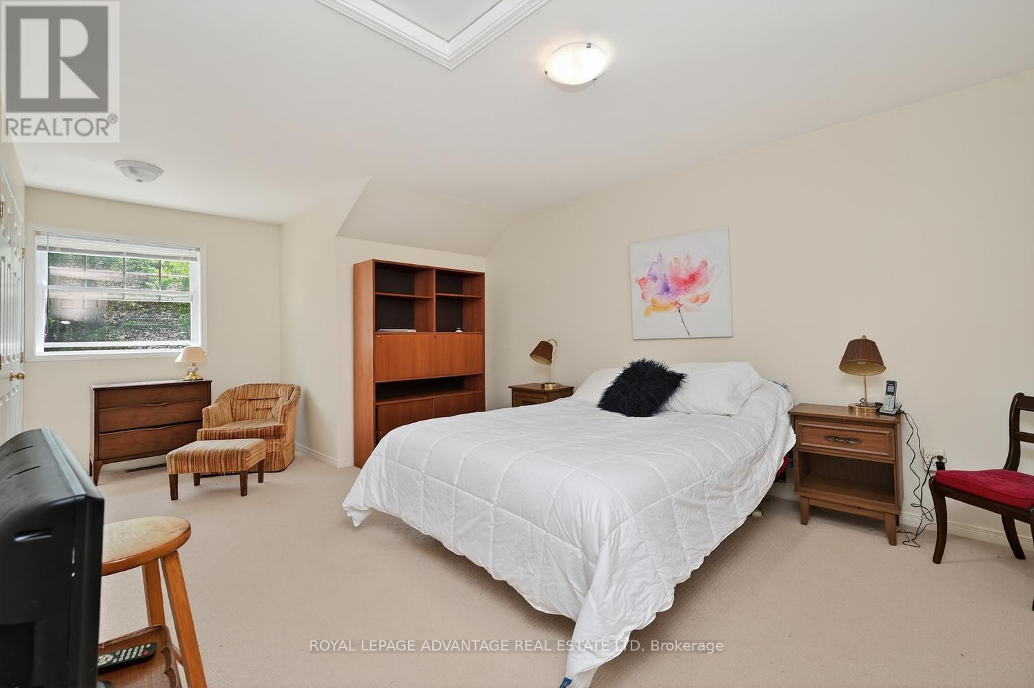 61 VAN HORNE AVENUE - 18