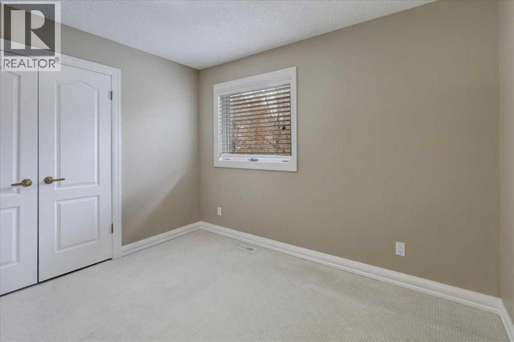 12 Signal Ridge Court SW - 30
