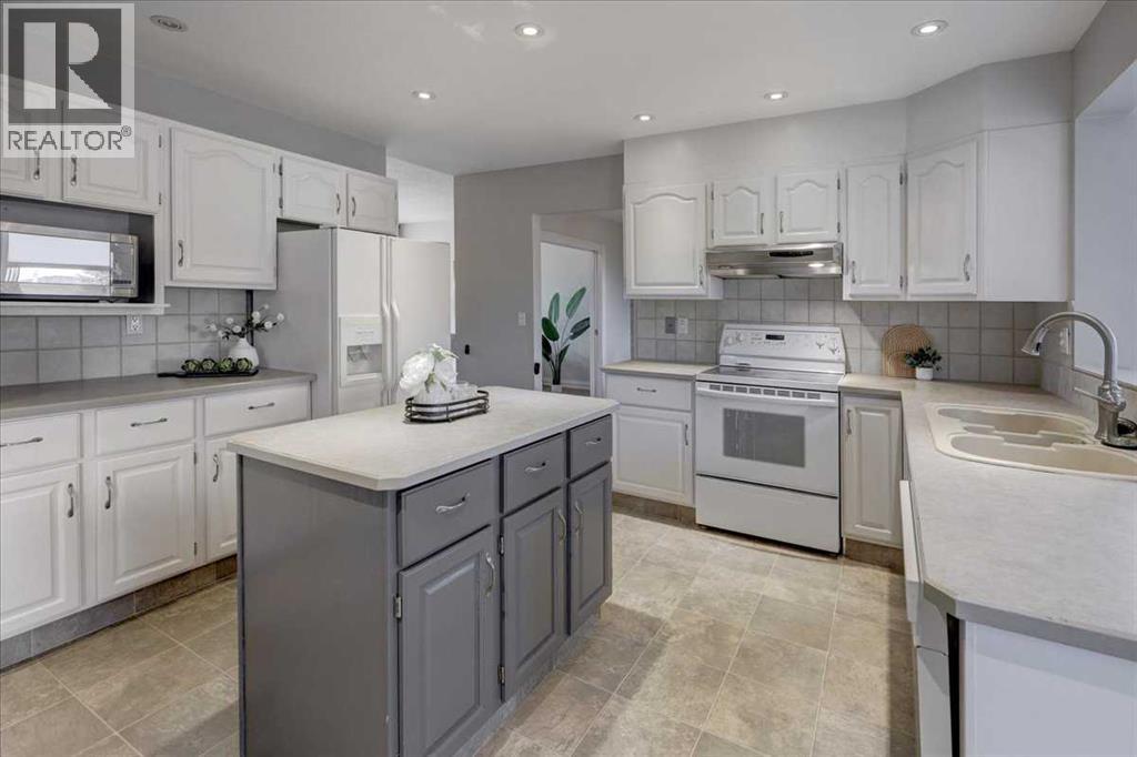 12 Signal Ridge Court SW - 13