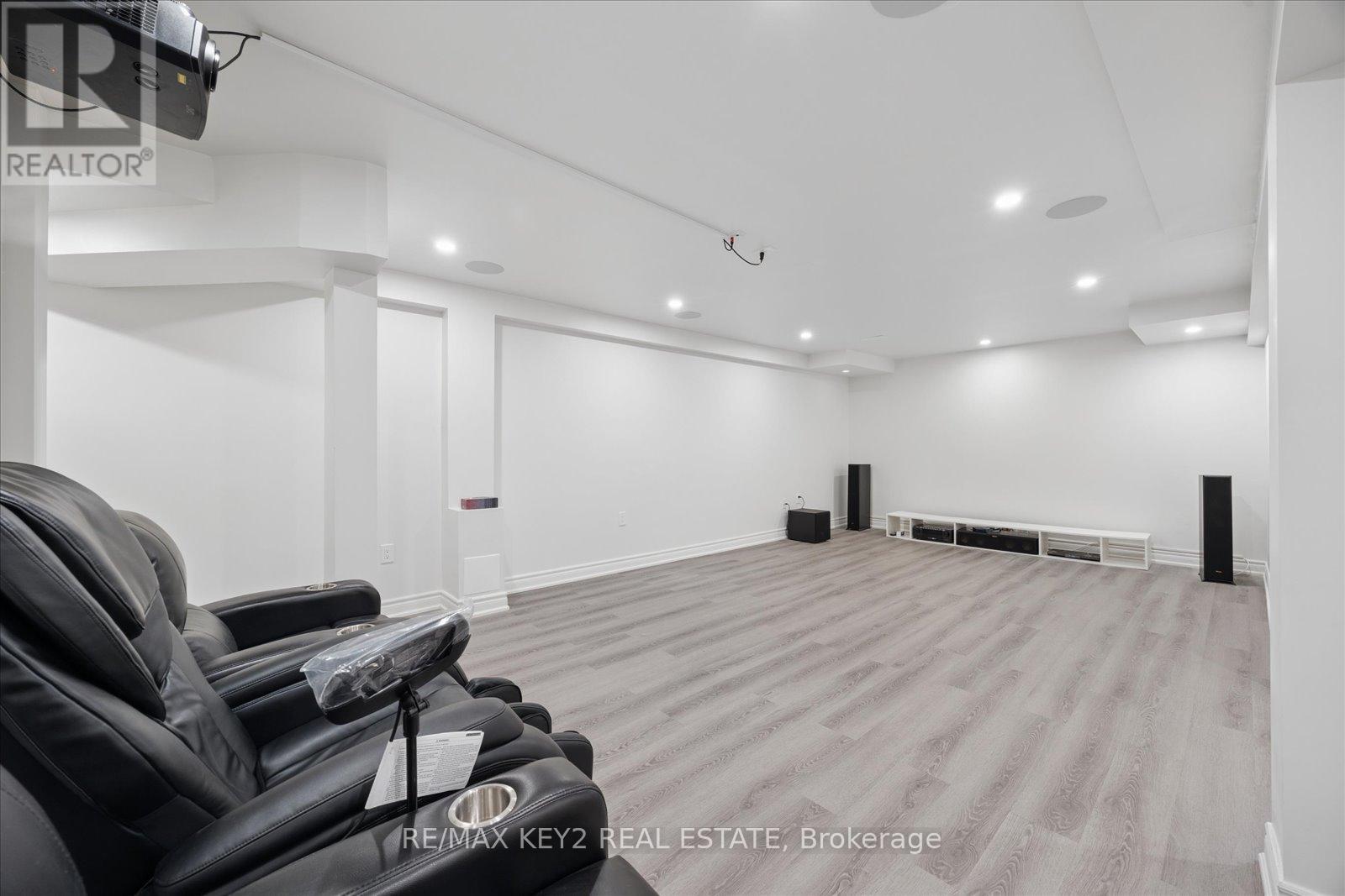 2484 FLORENTINE PLACE - 29
