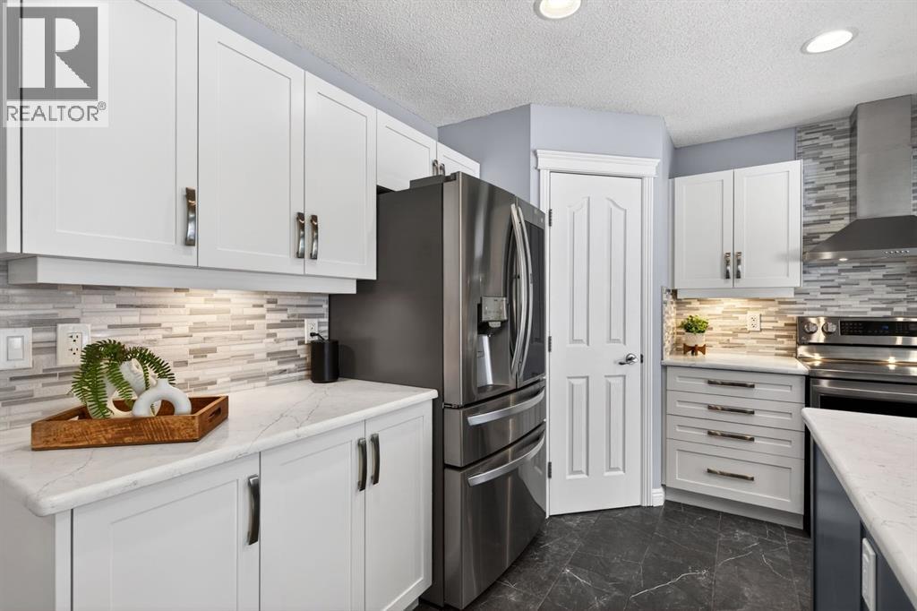 2063 Sagewood Rise SW - 9