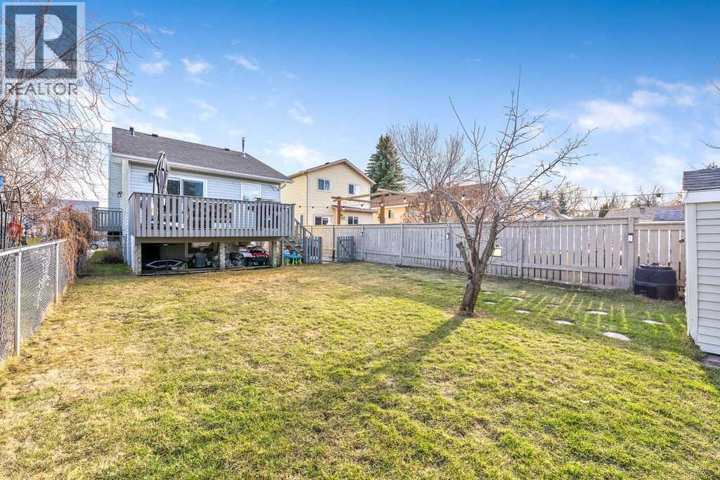 5 Shawglen Court SW - 25