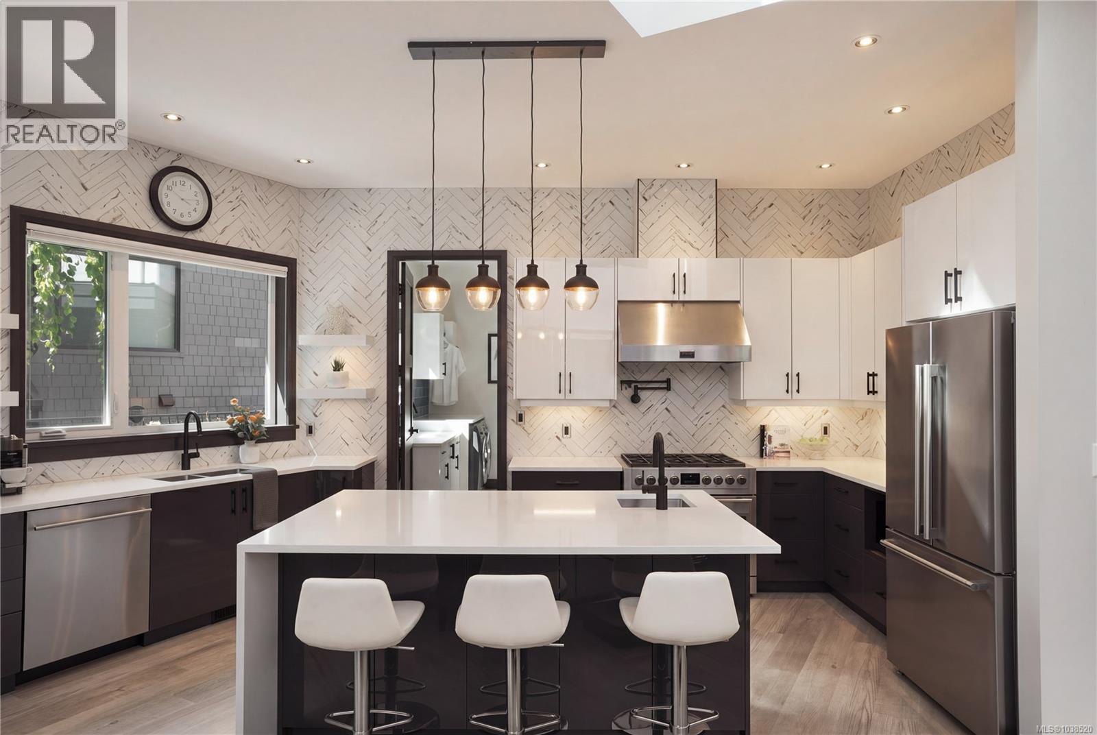 2207 Riviera Pl - 12