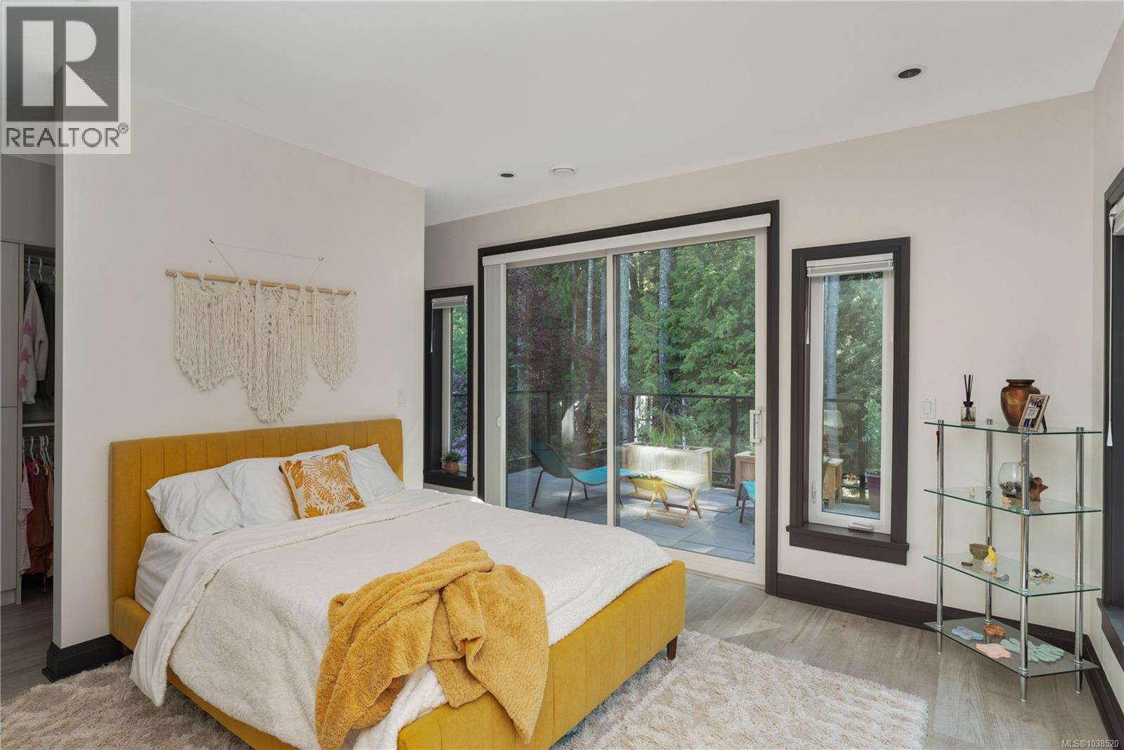 2207 Riviera Pl - 29