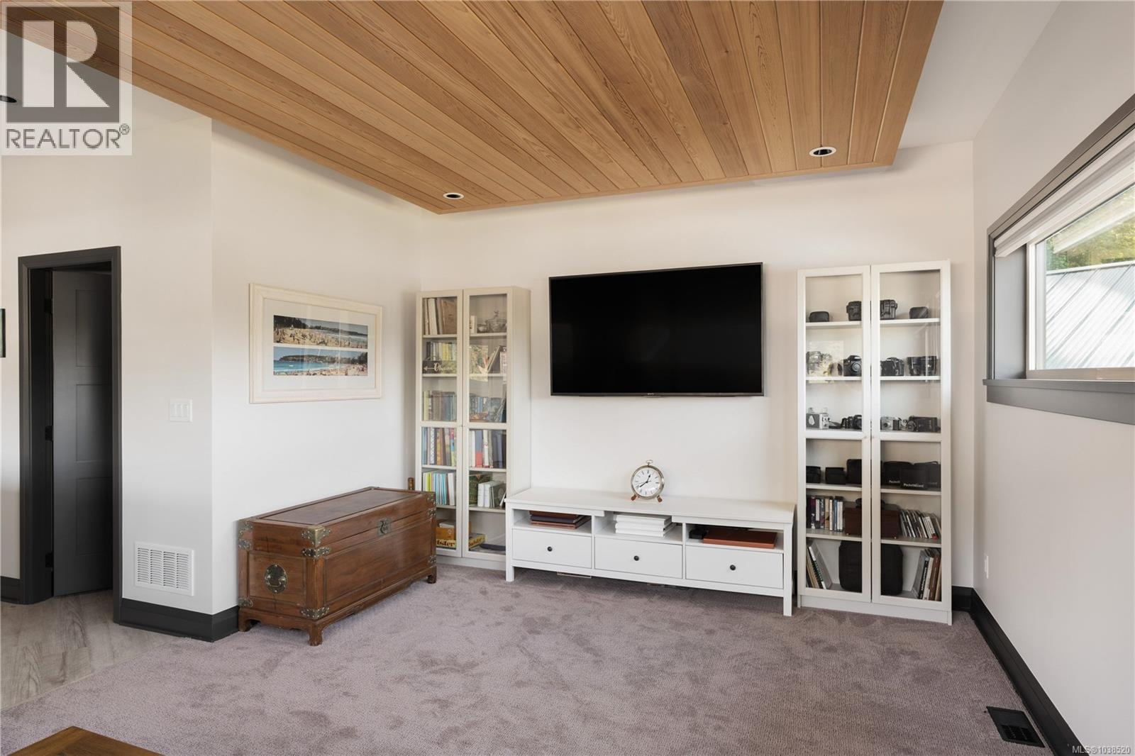 2207 Riviera Pl - 37