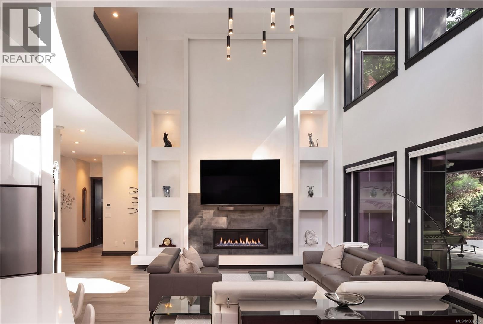 2207 Riviera Pl - 4