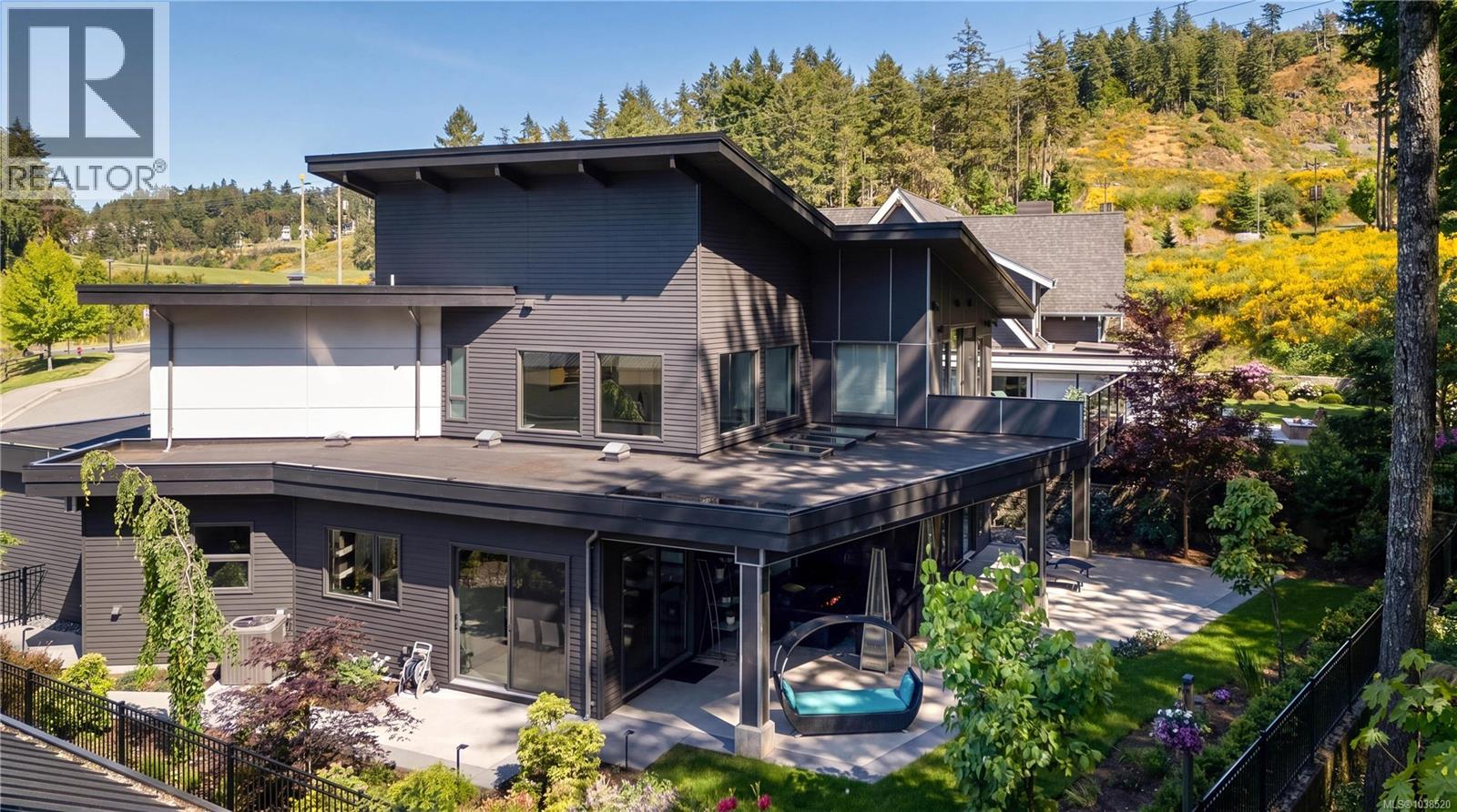 2207 Riviera Pl - 47