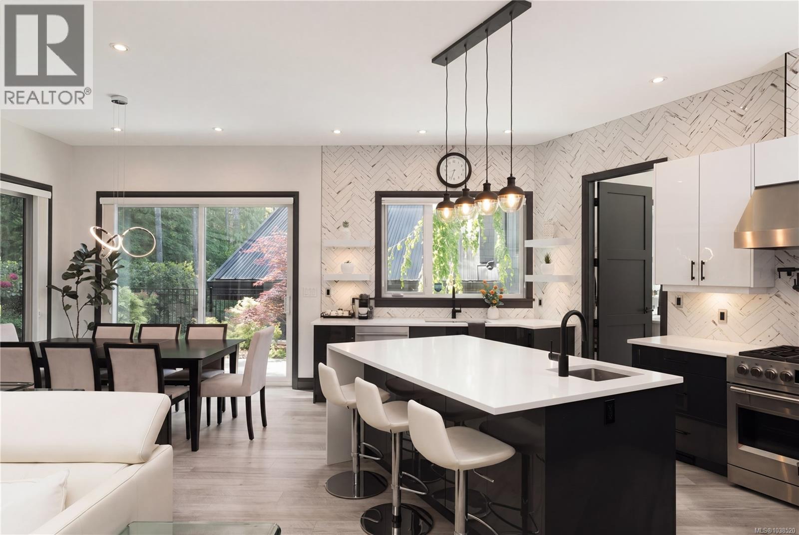 2207 Riviera Pl - 6