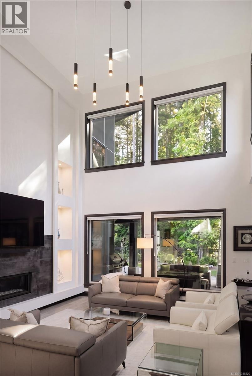 2207 Riviera Pl - 8