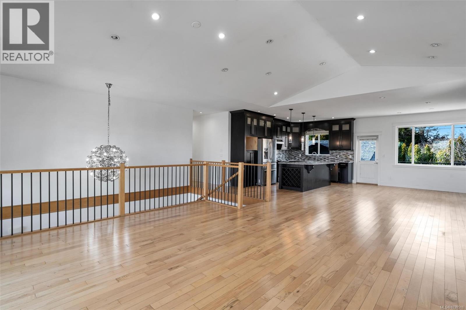 3264 Irma St - 10