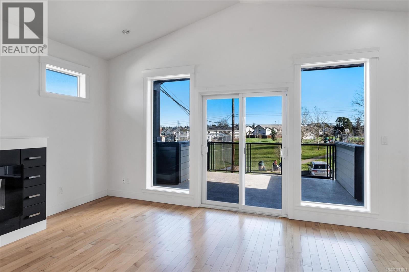 3264 Irma St - 5