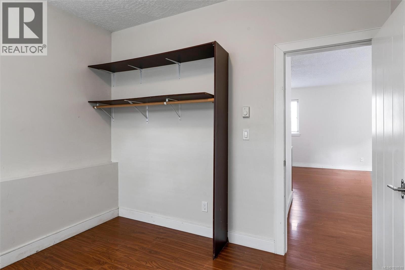 3264 Irma St - 51