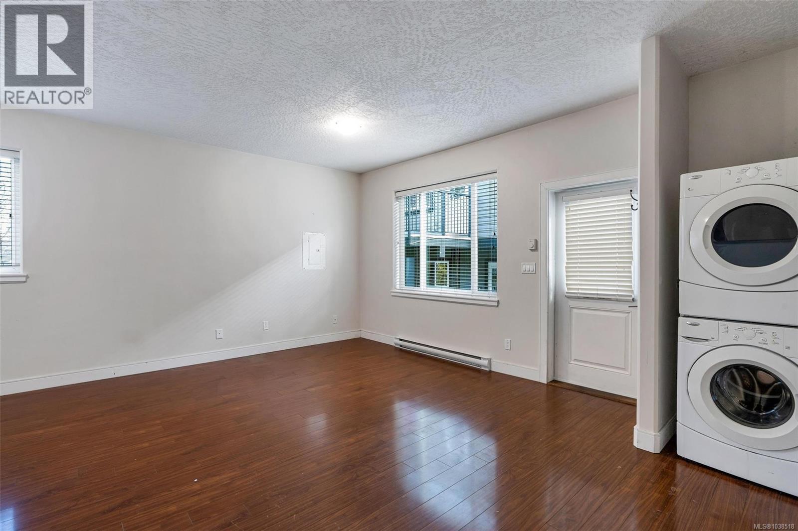 3264 Irma St - 53