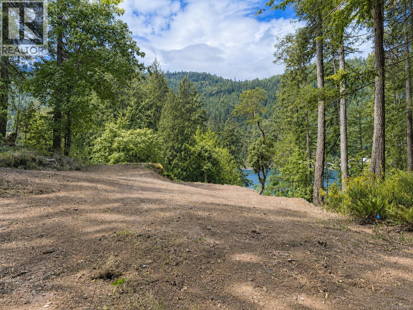 1731 Emerald Road, Langford