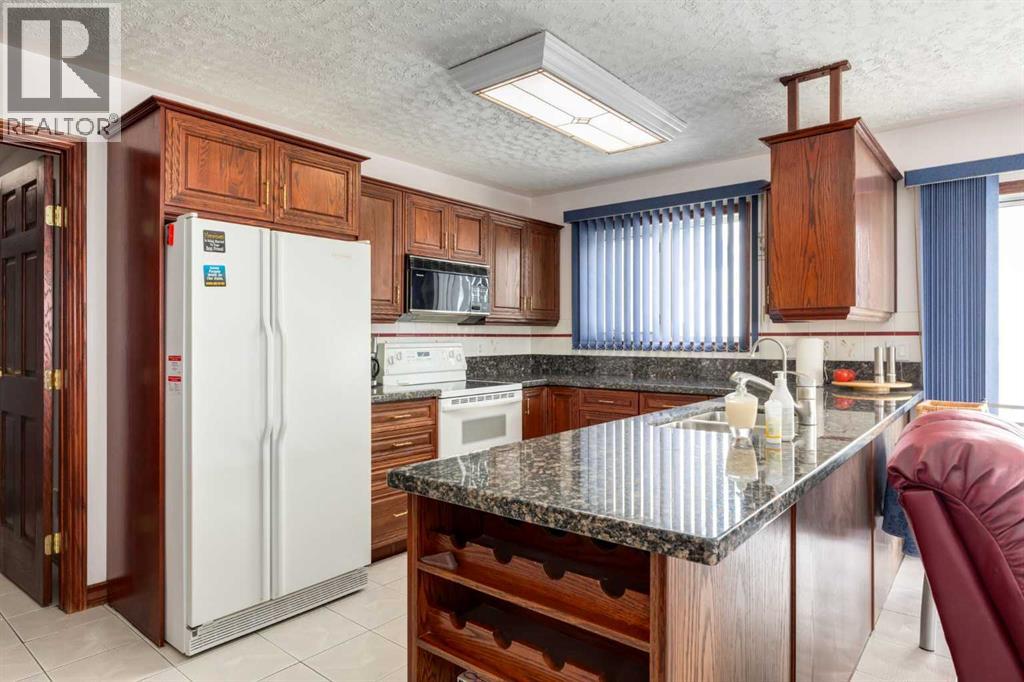 33022 Township Road 250 - 19
