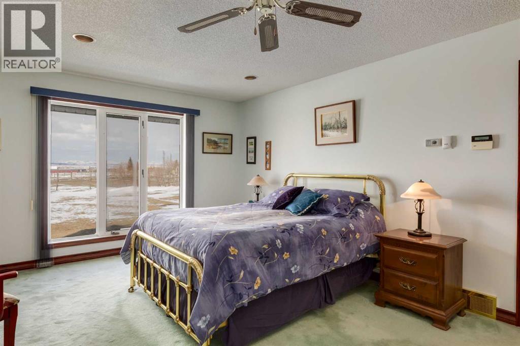 33022 Township Road 250 - 22