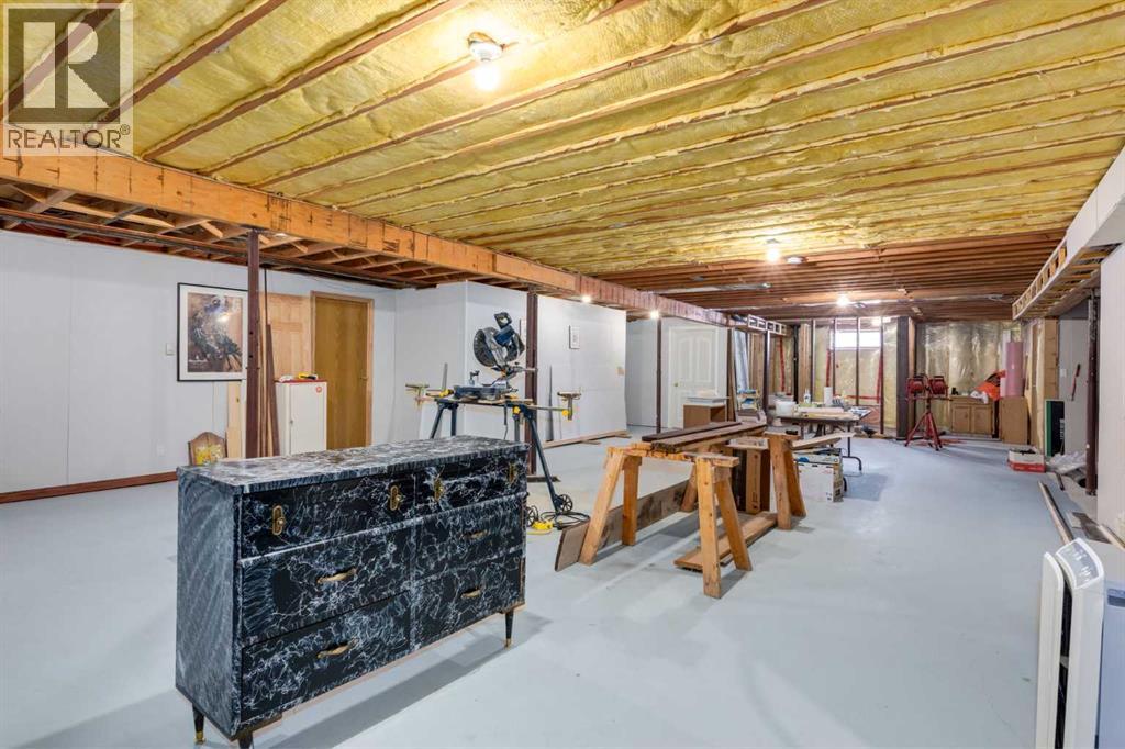 33022 Township Road 250 - 25