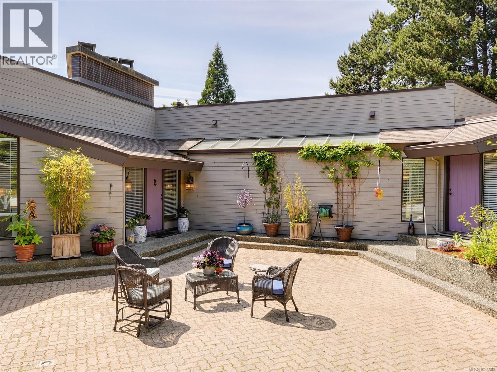 596 Towner Rd - 29