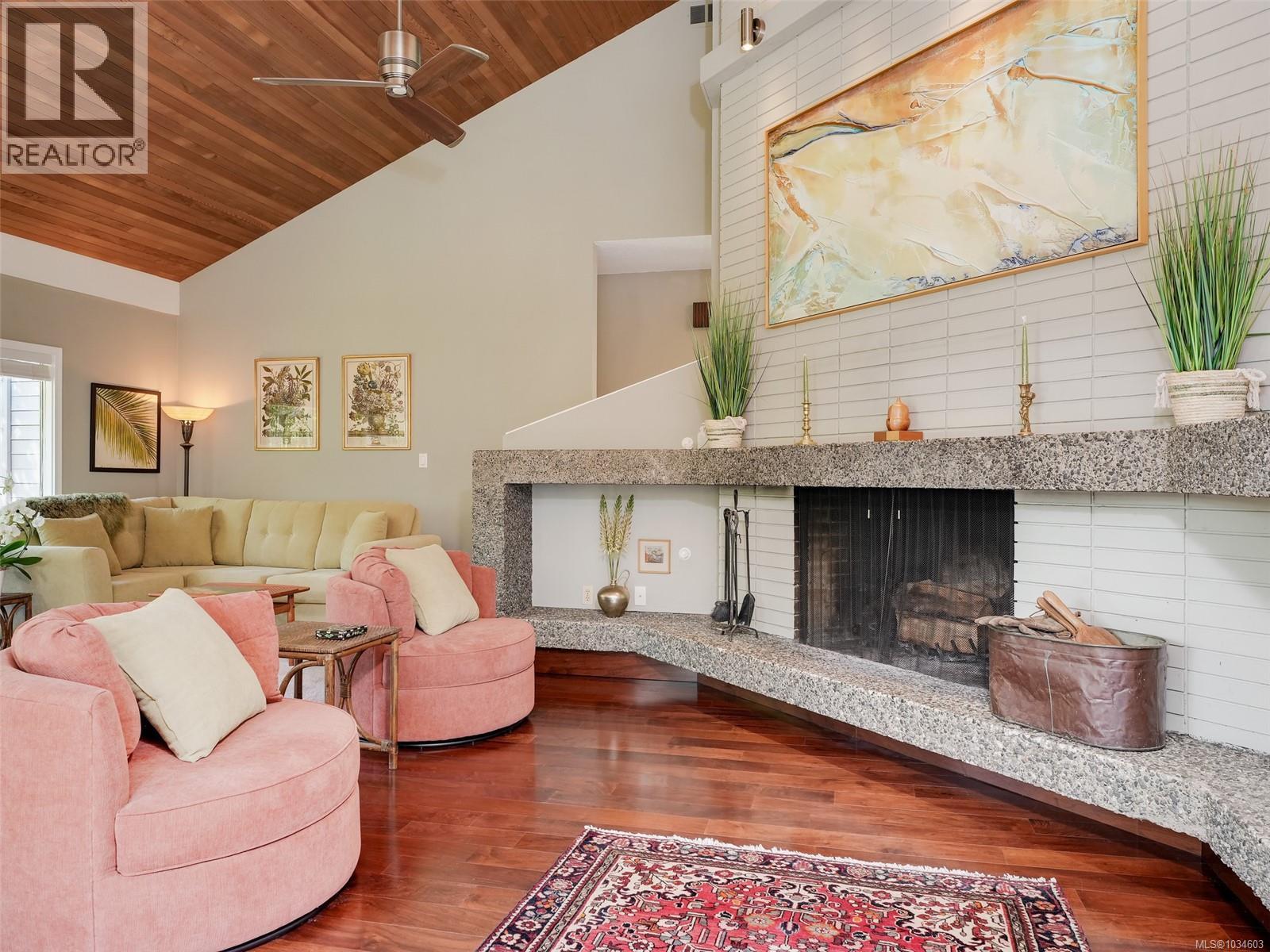 596 Towner Rd - 5