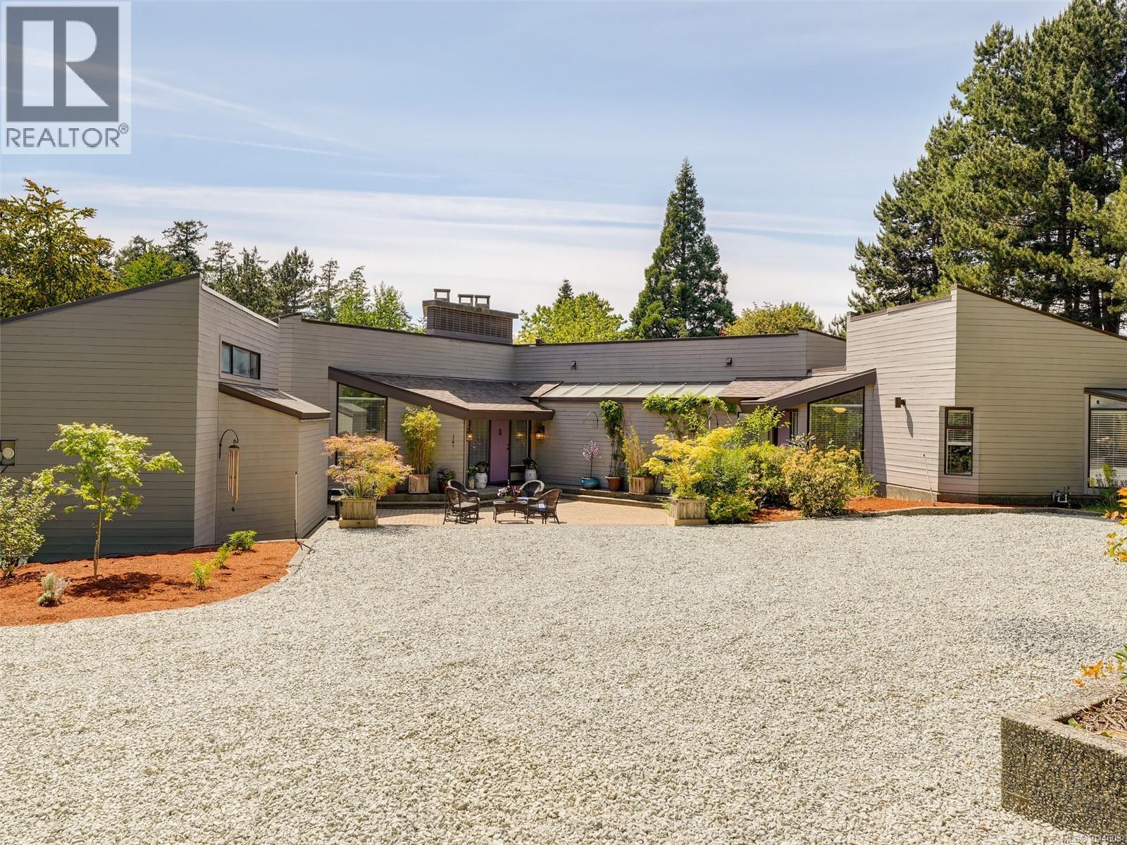 596 Towner Rd - 51