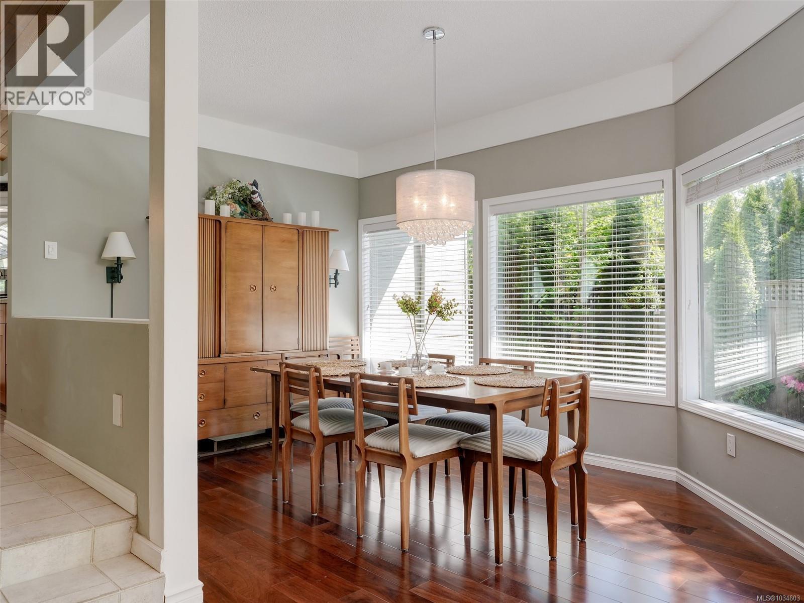 596 Towner Rd - 7