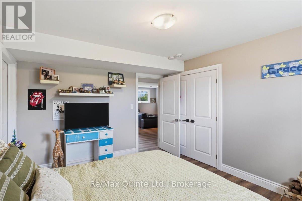 528 WILLET ROAD