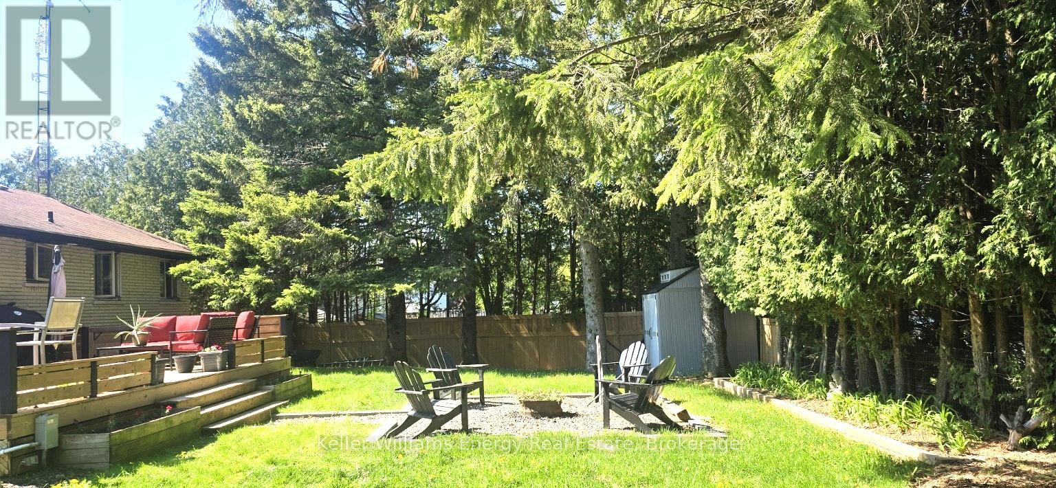 19 PINEWOOD CRESCENT - Image 3