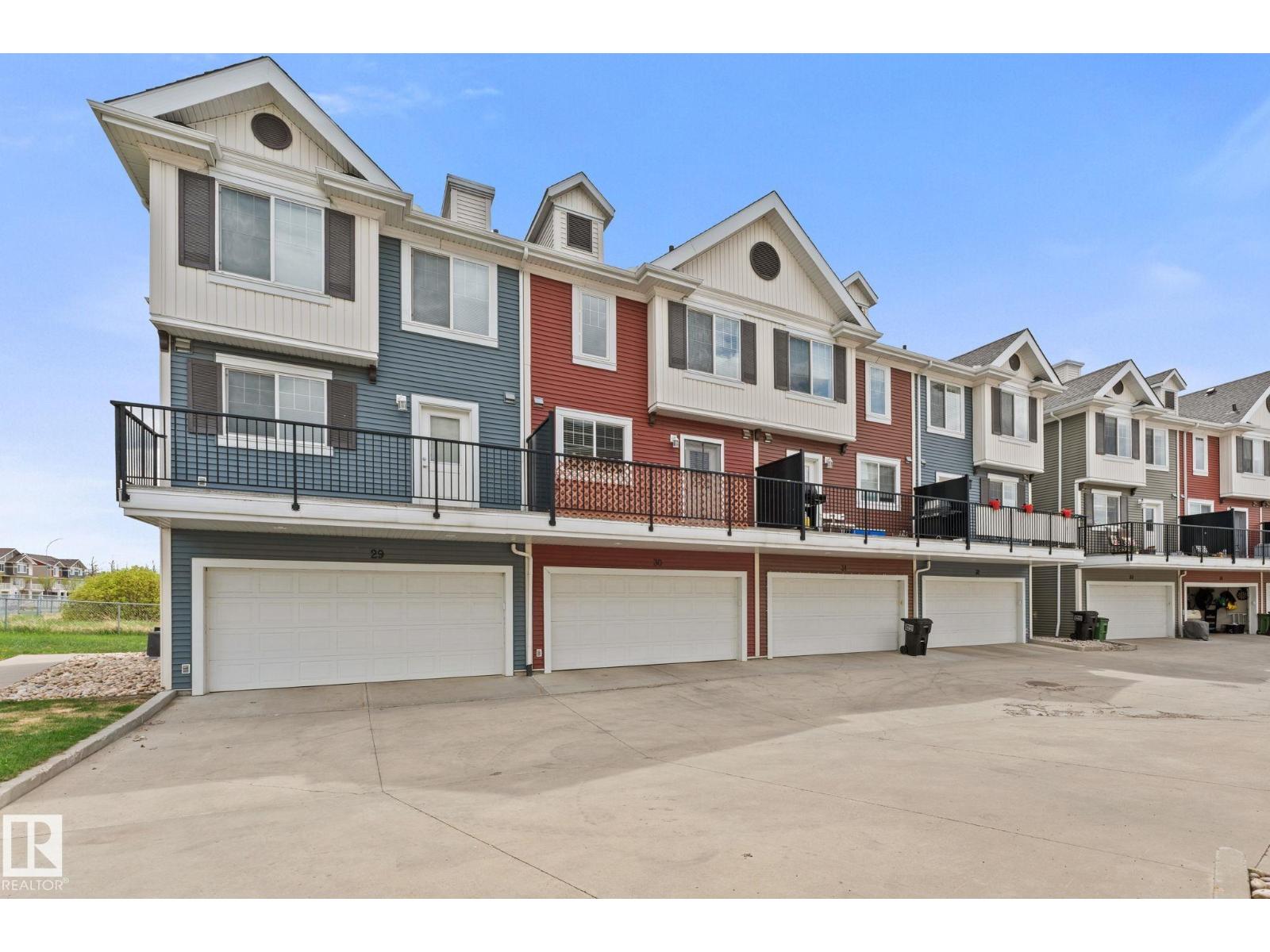 #30 8315 180 AV NW - 40