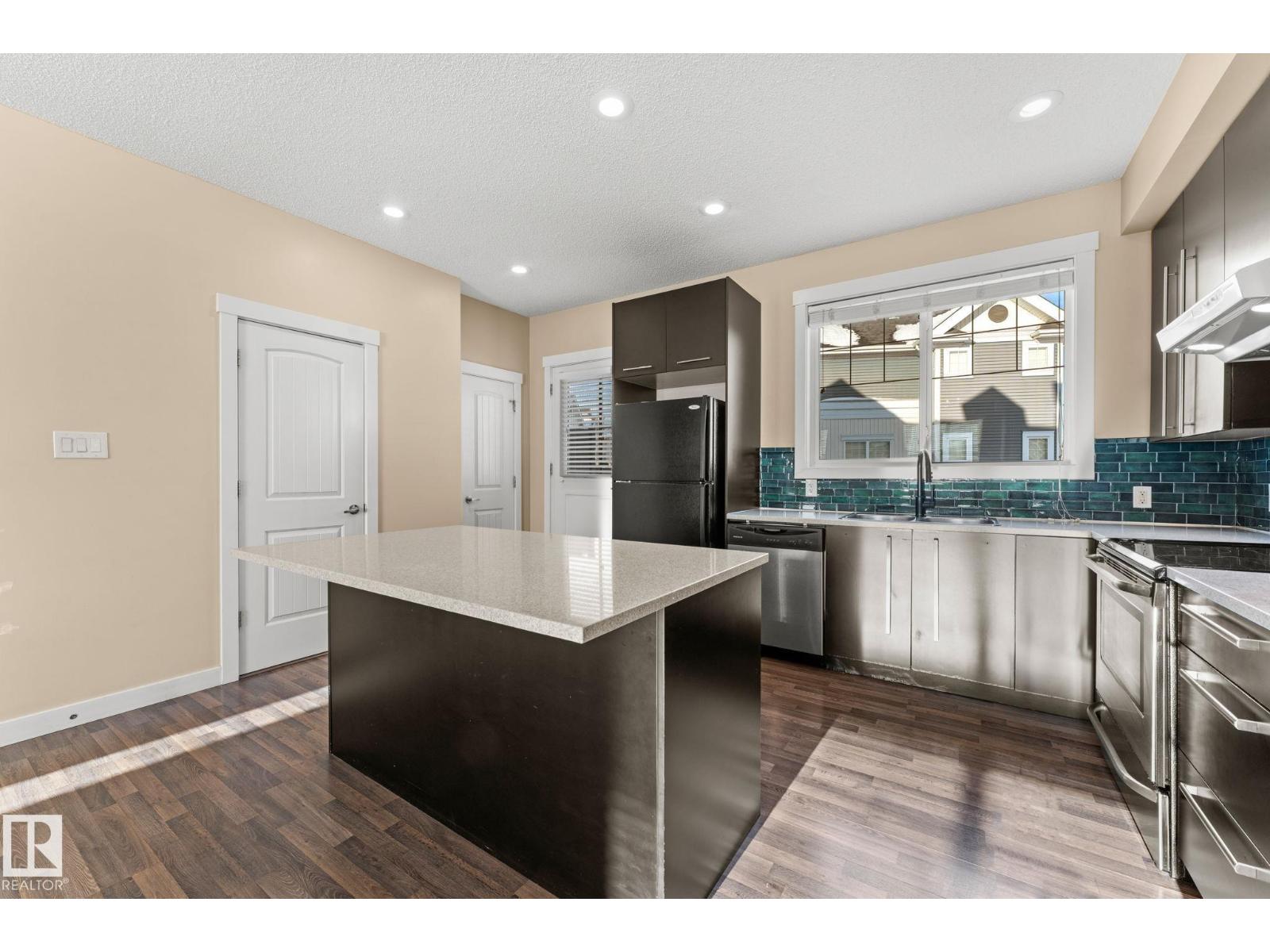 #30 8315 180 AV NW - 9
