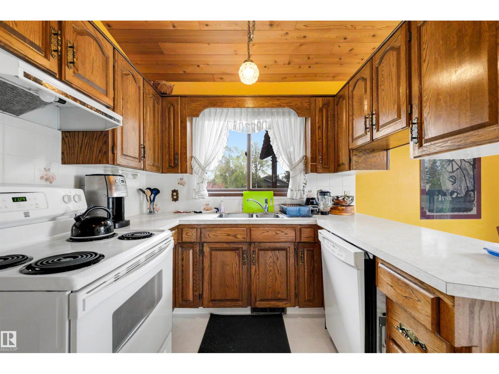 311 3 ST - 13
