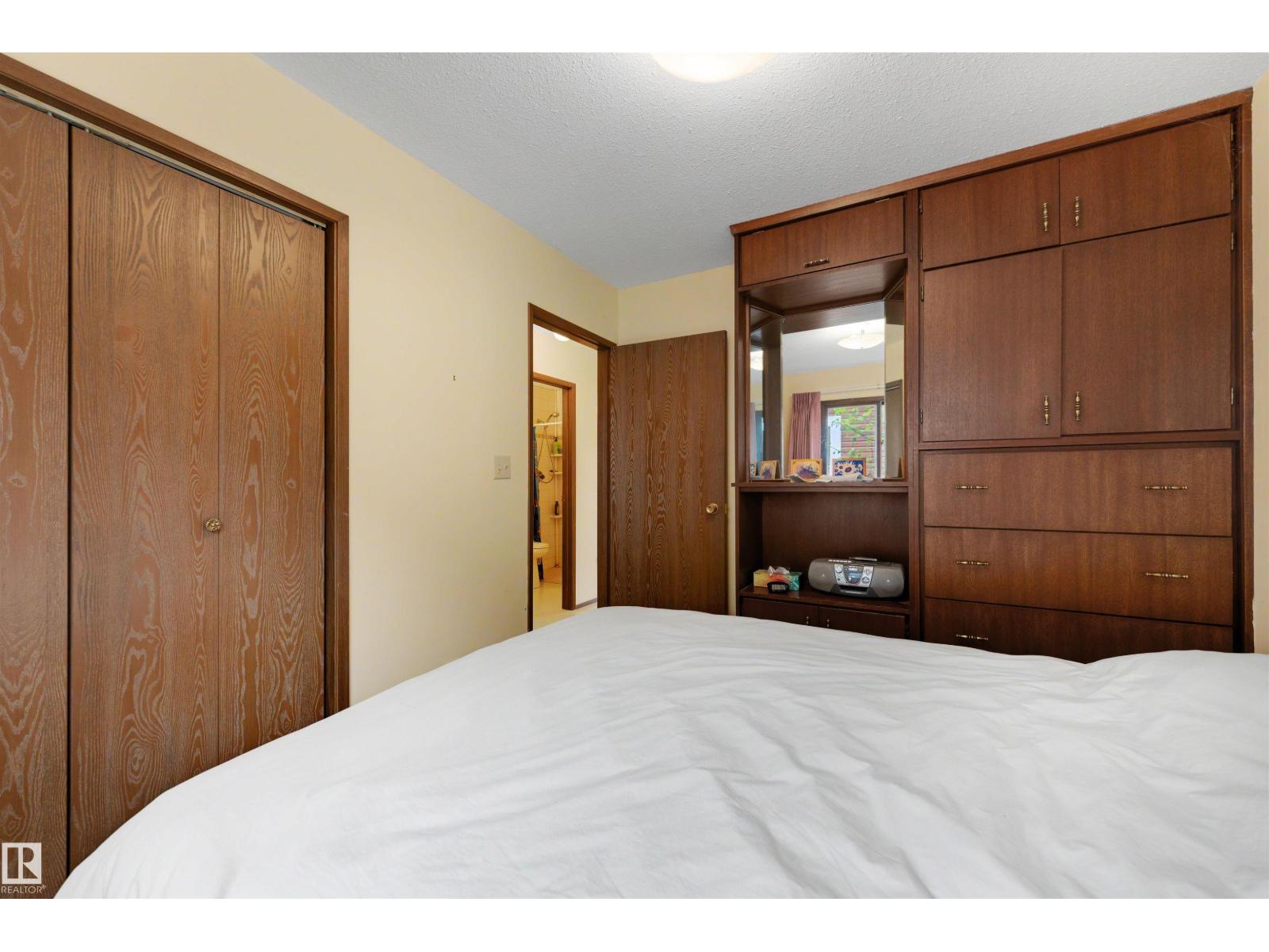 311 3 ST - 26