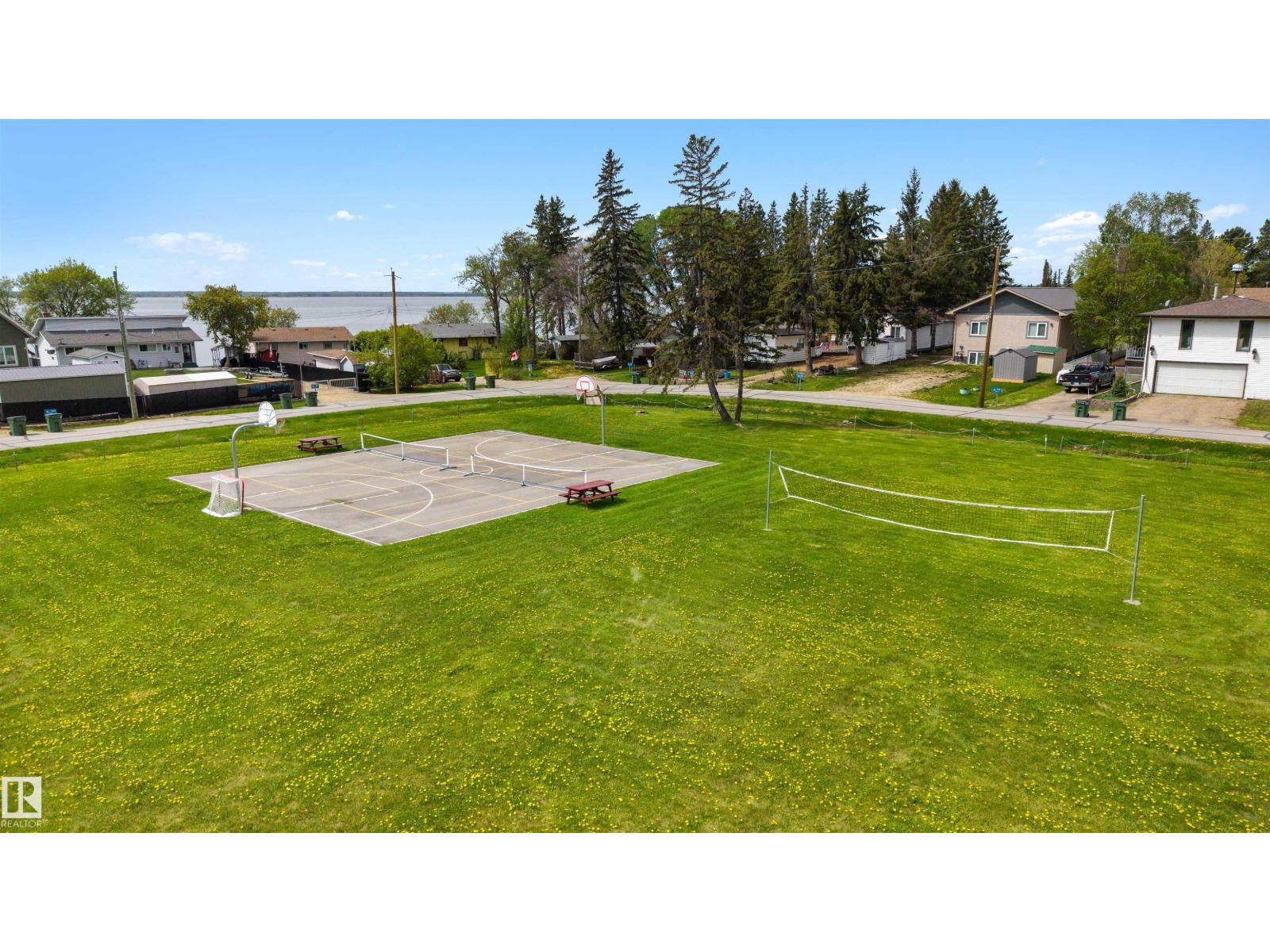 311 3 ST - 44