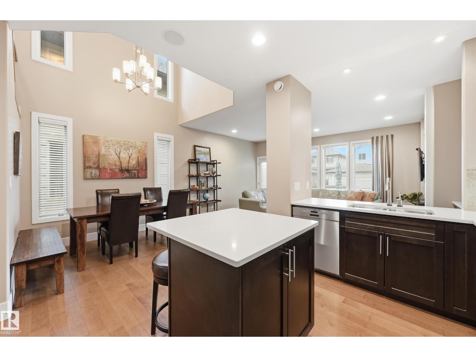 3252 ALLAN WY SW - 17