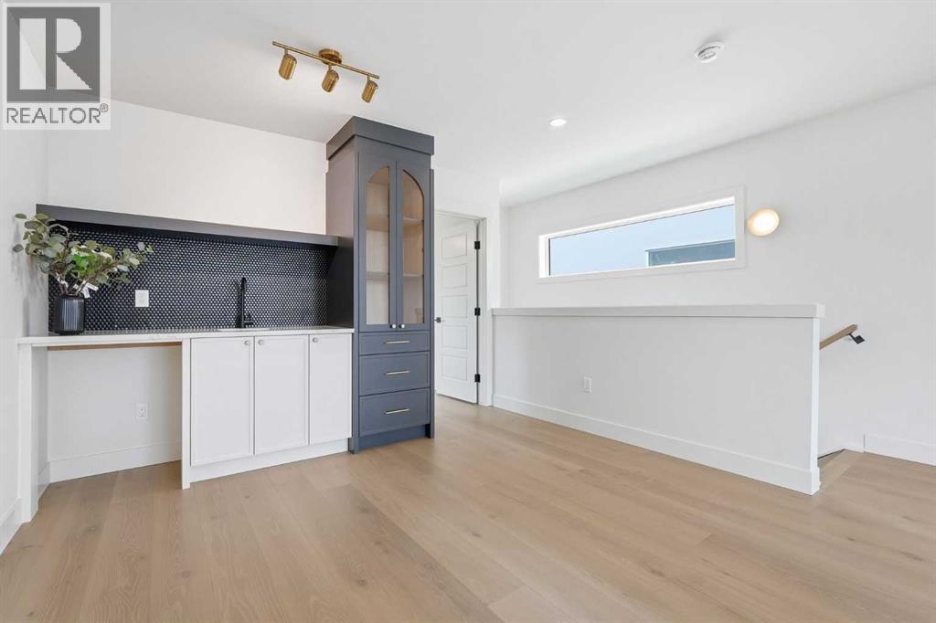 2521 19A Street SW - 29