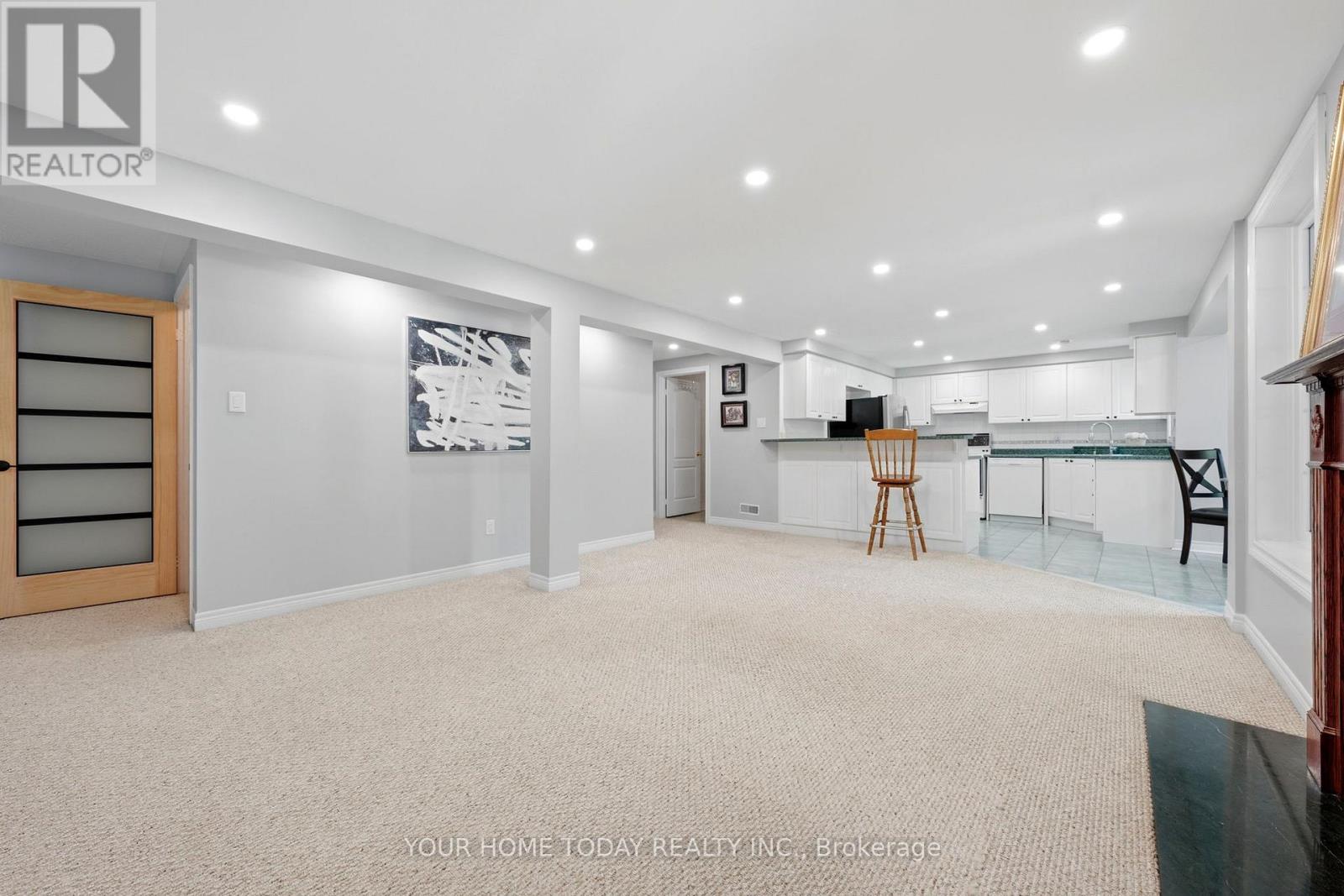 2 TRILLIUM TERRACE - 27