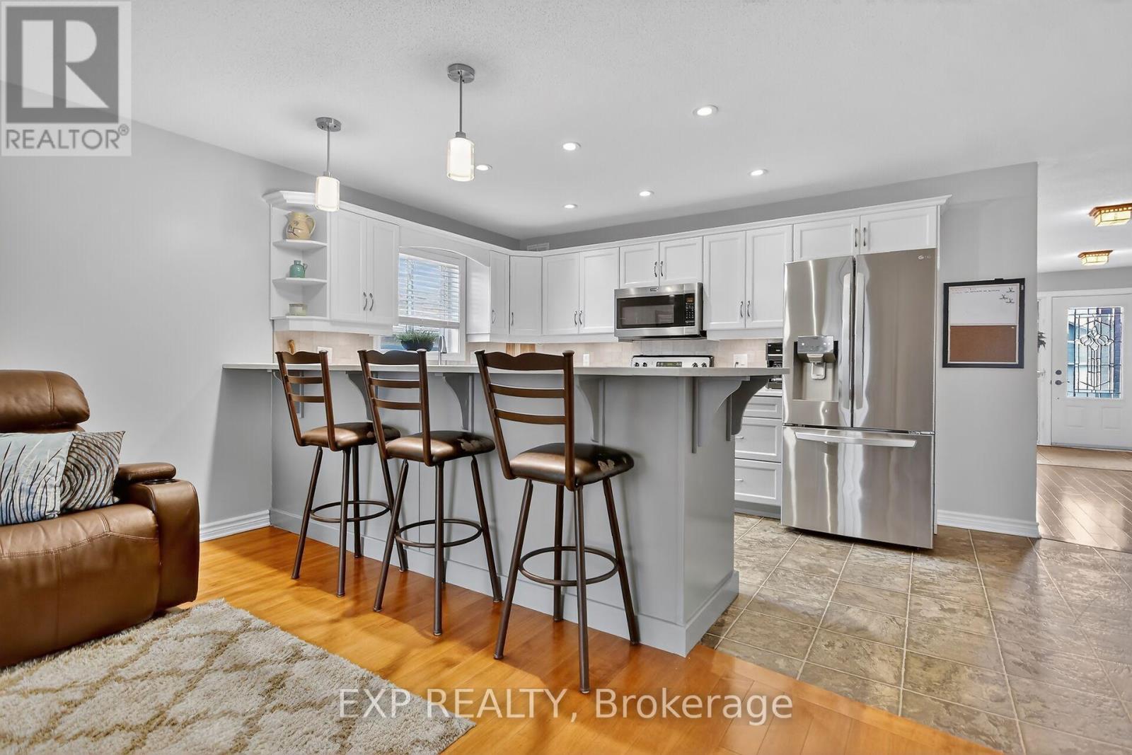 126 METCALFE DRIVE - 11