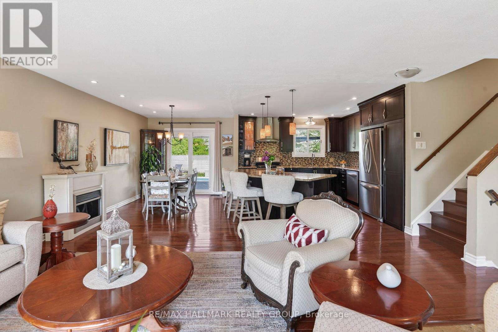 56 DALLAIRE CRESCENT - 12