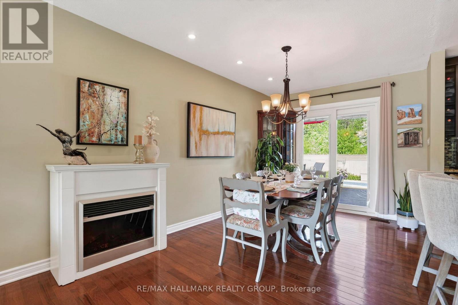 56 DALLAIRE CRESCENT - 8