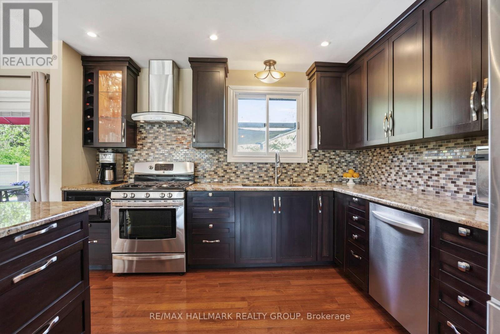 56 DALLAIRE CRESCENT - 9