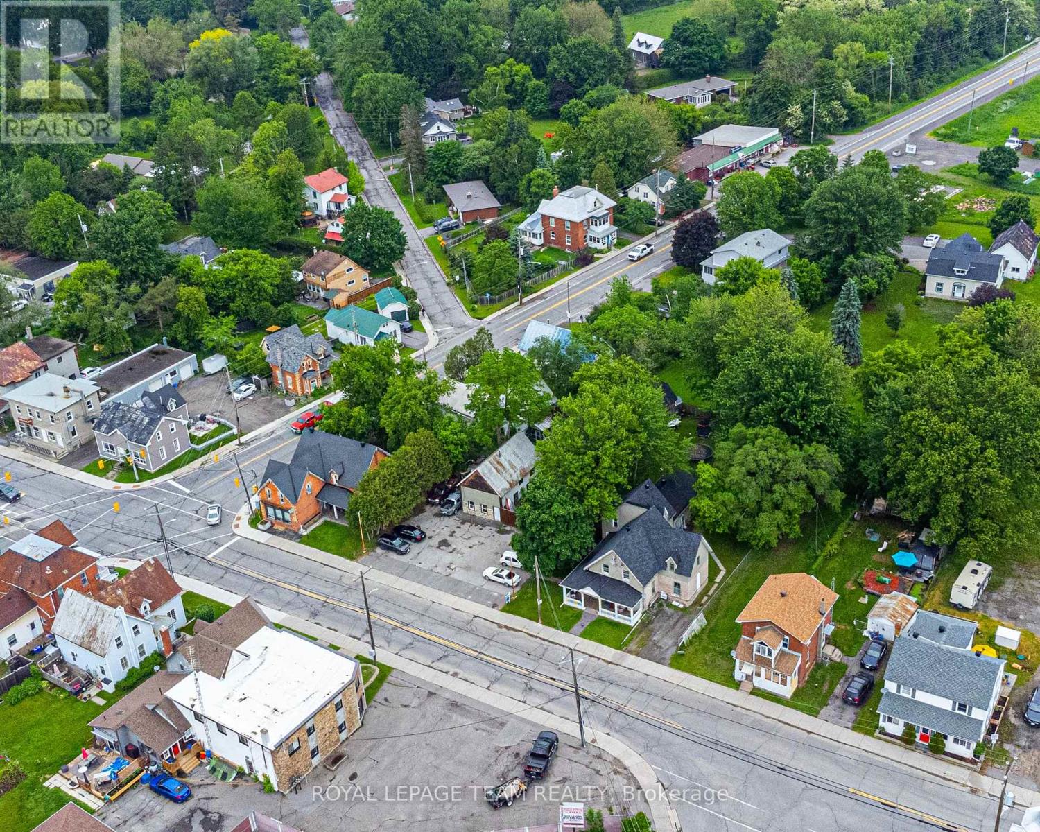 6607-6613 FOURTH LINE ROAD - 1