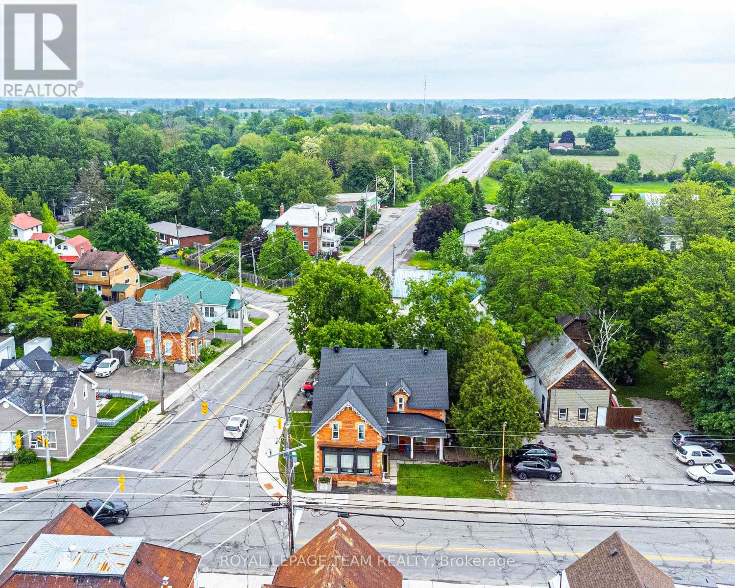 6607-6613 FOURTH LINE ROAD - 2