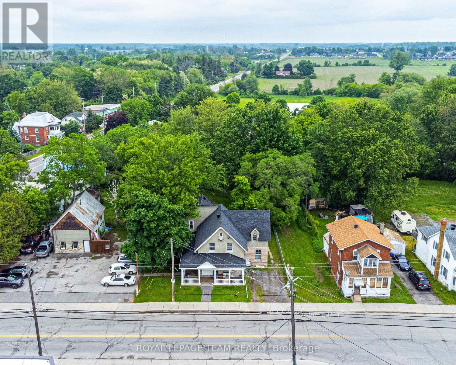 6607-6613 FOURTH LINE ROAD - 3
