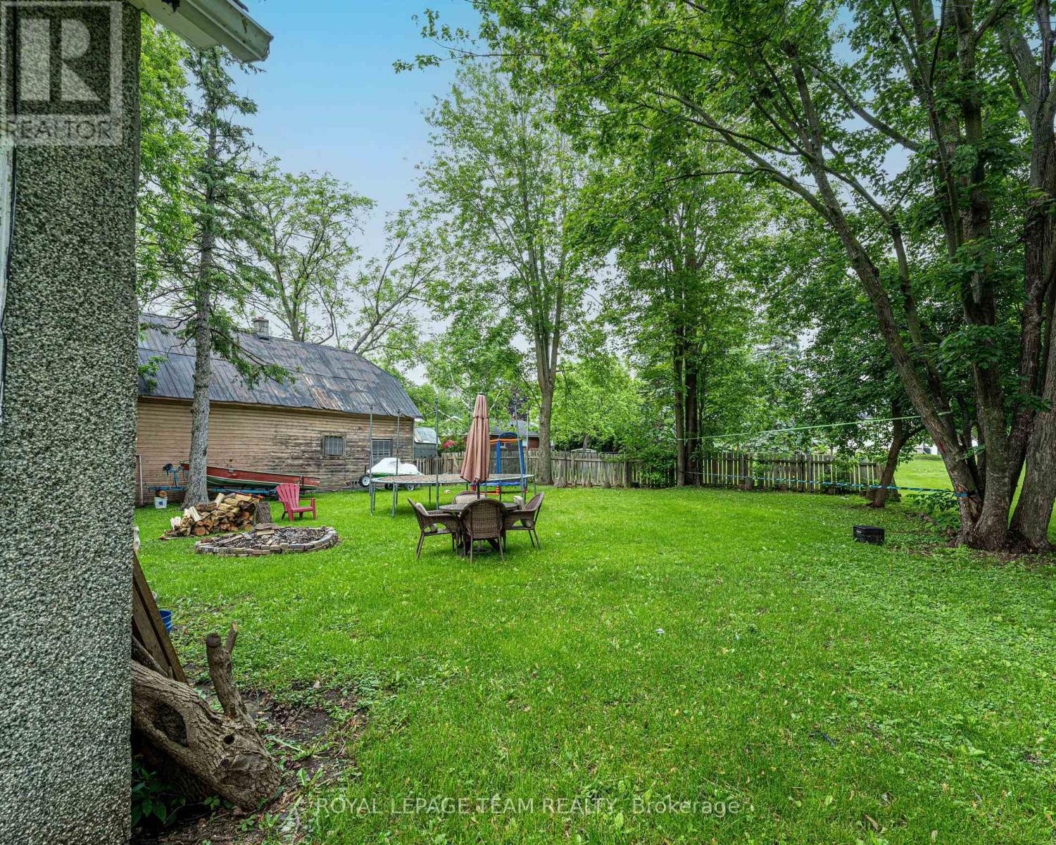 6607-6613 FOURTH LINE ROAD - 30