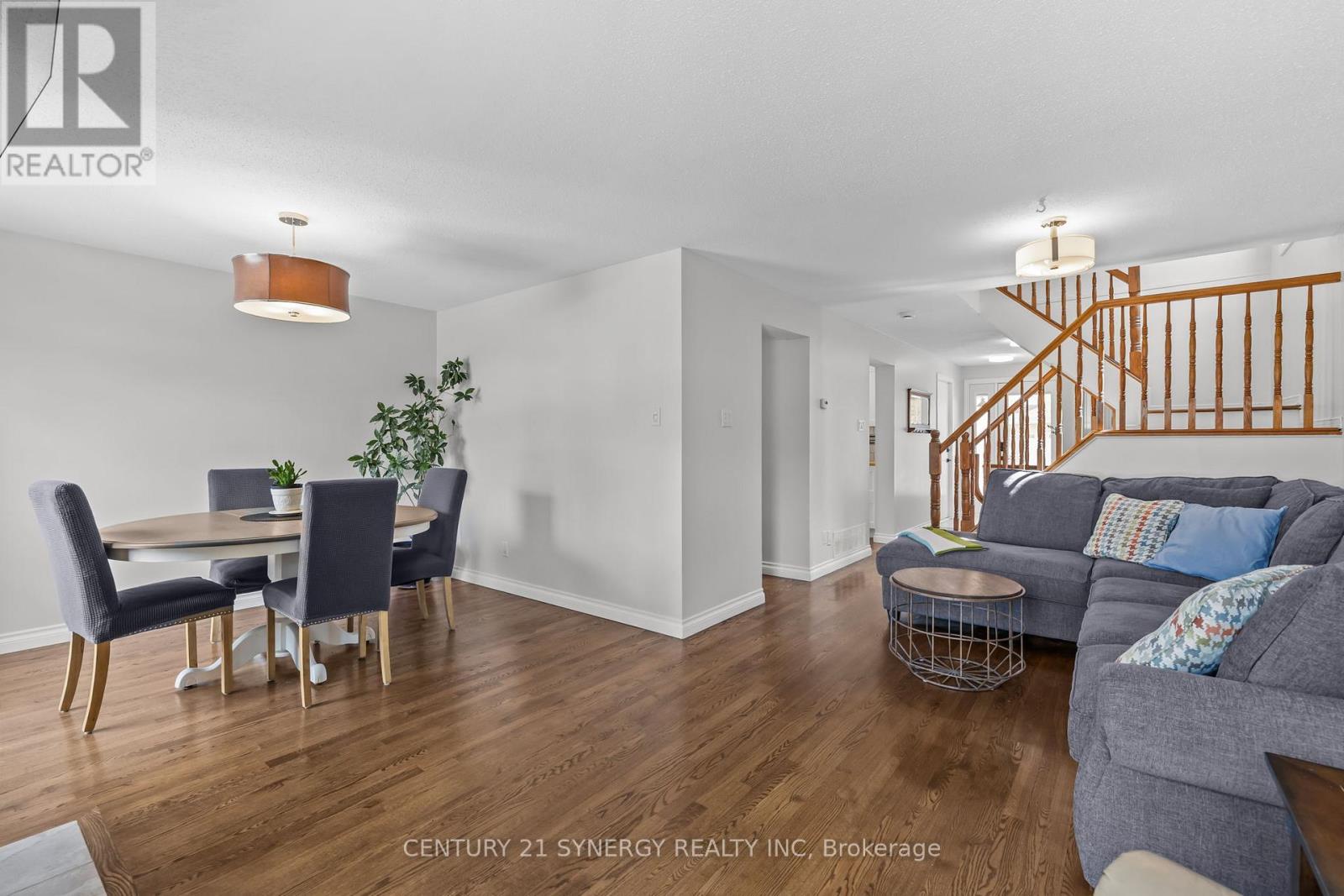 497 ROUGEMOUNT CRESCENT - 8