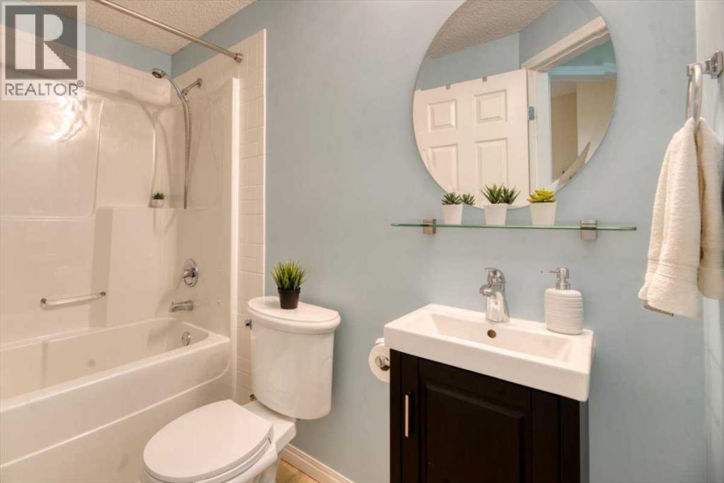 133 Copperfield Gardens SE - 33